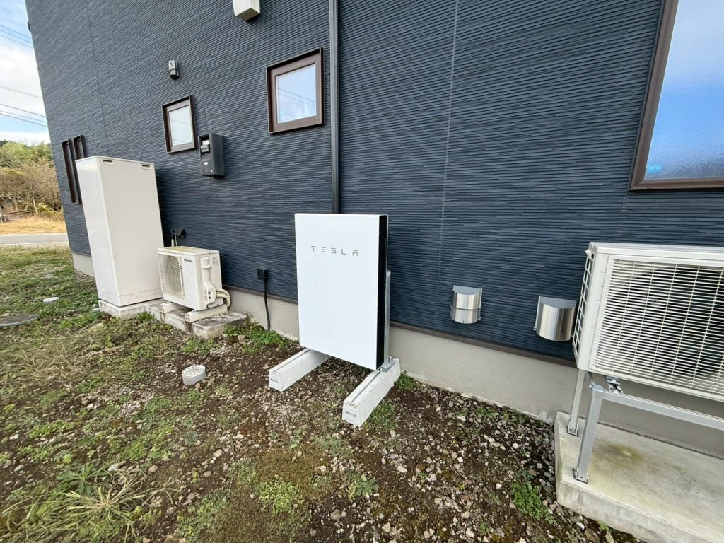 群馬県吾妻郡中之条町 蓄電池